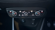 Vauxhall Crossland 1.2 Turbo Ultimate 5dr Petrol Hatchback